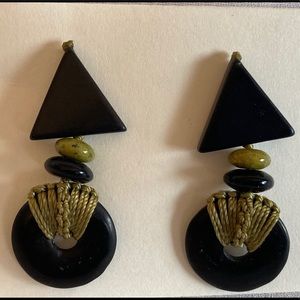 Geometric black stone & olive/gold fiber earrings